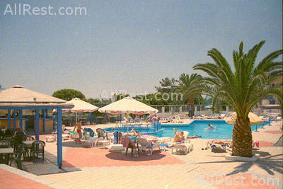 Summer Dream Hotel 11